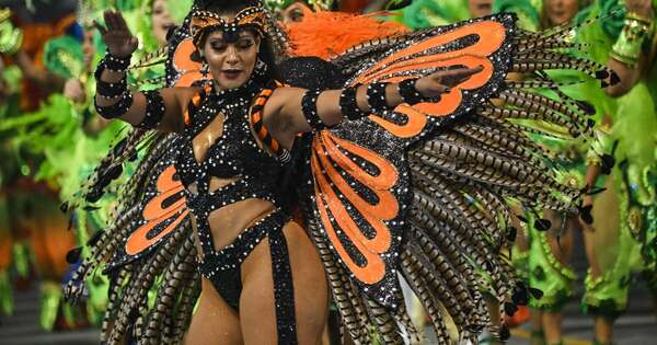 La Nación / Protección a mujeres: fiesta sí, toqueteos no, en el carnaval de Río
