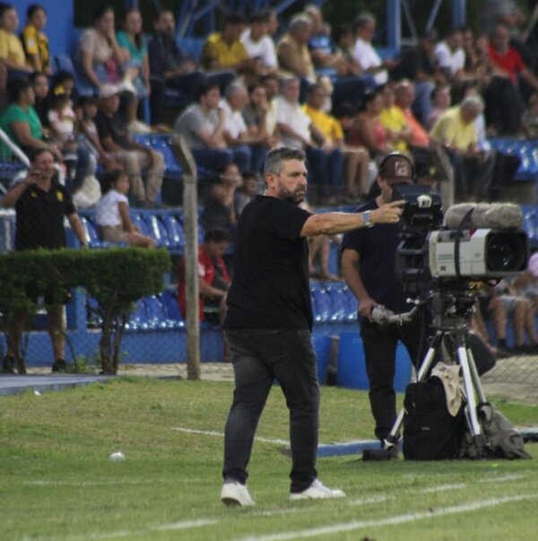 Tras la salida de Humberto Ovelar: ¡Vuelve el 'Botellón a Sol de América! - trece