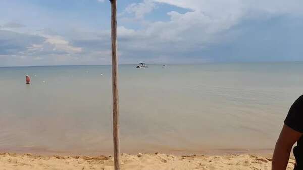 Turista cruzó vallado de seguridad de la playa Tacuary y despareció en el río Paraná - Policiales - ABC Color