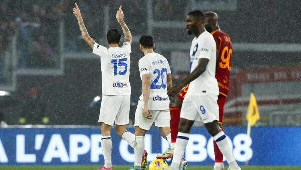 El Inter acaba con el invicto de De Rossi