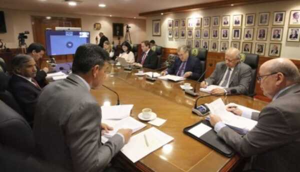 La Corte tiene 229 relatores que al año cuestan casi G. 30 mil millones