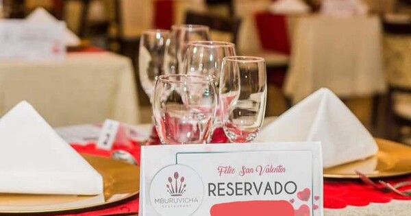 La Nación / ¿Cuánto mueve en la economía el Día de los Enamorados?
