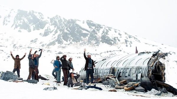 Con 12 galardones, La sociedad de la nieve arrasa en los Premios Goya 2024