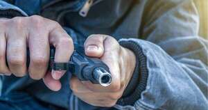 Diario HOY | Sus celulares los delató: 3 policías detenidos por estar implicados en gavilla de asaltantes