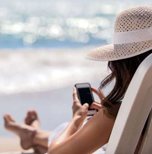 Paraguay dejará de cobrar roaming en países del Mercosur  - Economía - ABC Color