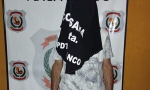 Quiso realizar denuncia y terminó preso