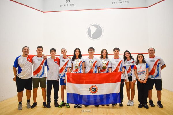 Paraguay logra 4 medallas en Sudamericano Junior de Squash - .::Agencia IP::.