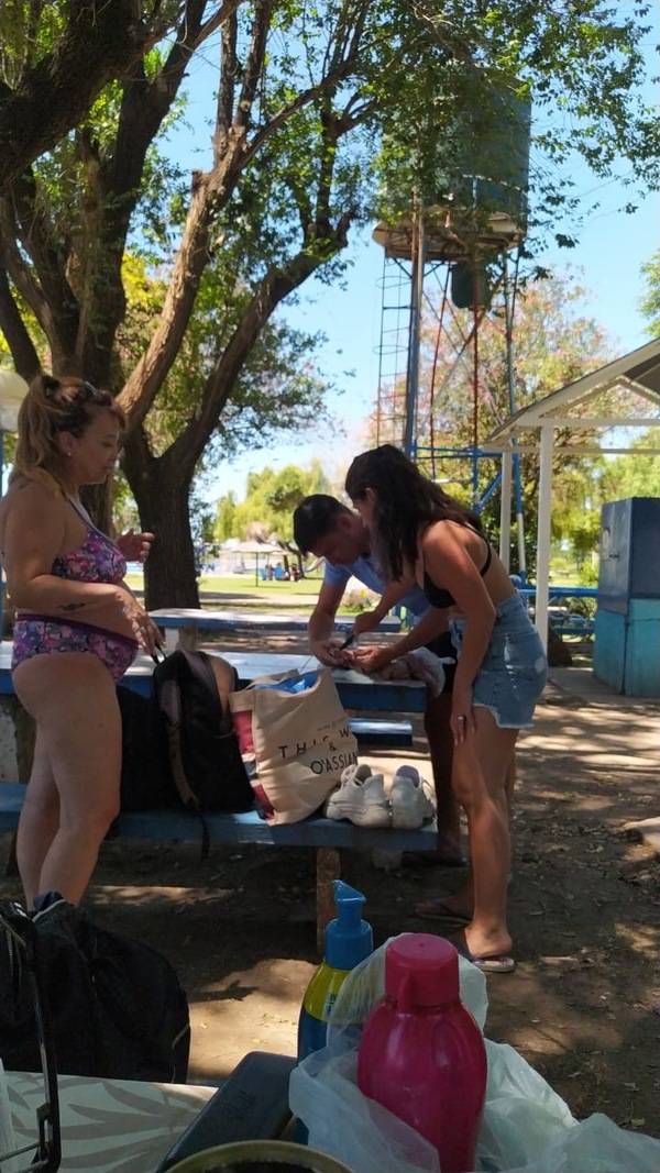 La pileta del club Empalme, Villa Constitución - El Trueno