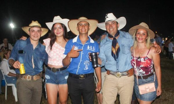 “Arrieros” farrearon durante dos días en Caapucú para preservar cultura del campo