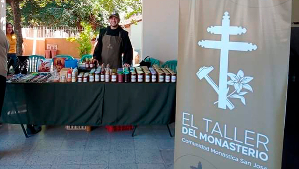 Desde Santa María de Fe: Taller del Monasterio, un emprendimiento de monjes que fabrican productos artesanales
