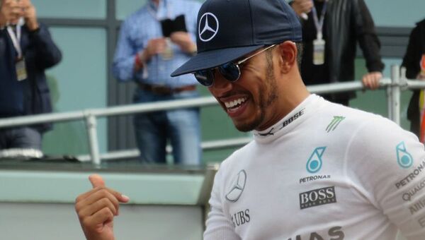 Efecto Hamilton en Ferrari: Análisis de su impacto en la escudería italiana