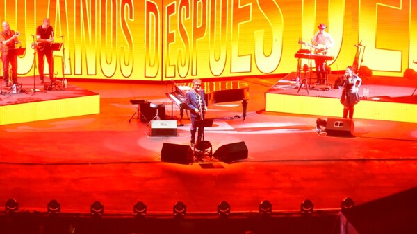 Fito Páez brilló en el Anfiteatro de San Ber