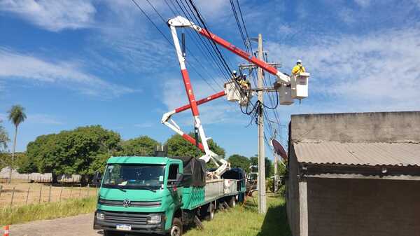 ANDE anuncia cortes masivos de luz en Ñemby por morosidad de clientes - ADN Digital