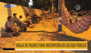 Vigilia de padres para inscripción en colegio público de Limpio | Telefuturo