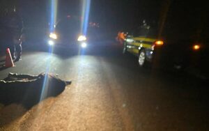 Hermanos fallecieron en accidente rutero al ir a auxiliar a otro herido en carrera de motos