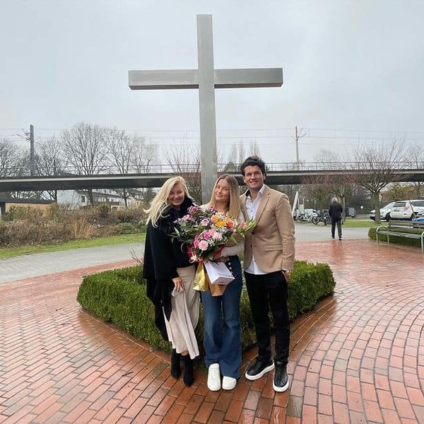 Noemi Haedo Valdez, hija del ex futbolista Nelson Haedo Valdez, da un paso significativo en su vida espiritual al bautizarse en