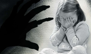 La fiscala Karina Caballero niega total información sobre investigación a vicedecano por abuso sexual en niños