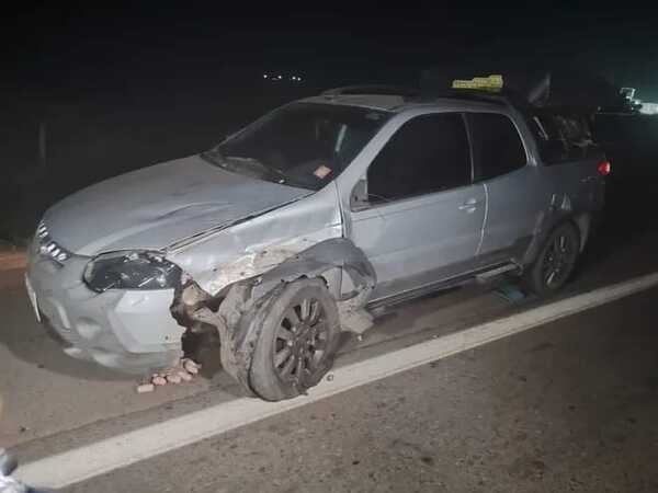 Motociclista fallece tras ser embestido dos veces, su pareja está grave