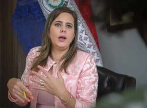 Celeste Amarilla: cartismo pediría extraordinaria para expulsar a Kattya del Senado esta semana - Política - ABC Color