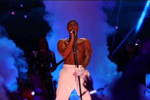 ¿Cuánto ganó Usher por su presentación en el Super Bowl? El monto te sorprenderá