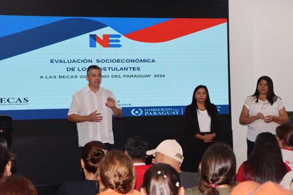 Se inició capacitación a censistas del INE para evaluación socioeconómica a postulantes a las becas del Gobierno