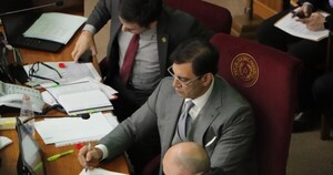 El cartismo no tiene los votos para la pérdida de investidura de Kattya y se desata la interna en el oficialismo