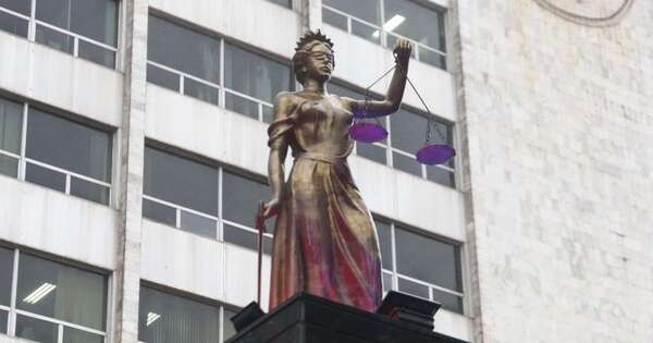 Diario HOY | Denuncian mal uso de la ley de protección a la mujer para censurar a la prensa
