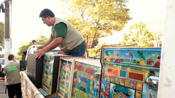 Ningunean pedido de ‘abortar’ tragamonedas, y favorecen a ludopatía en menores