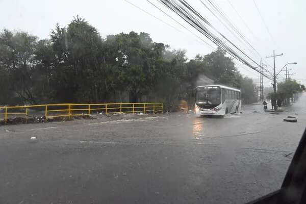 Anuncian tormentas con vientos de hasta 100 km/h desde esta noche - Clima - ABC Color