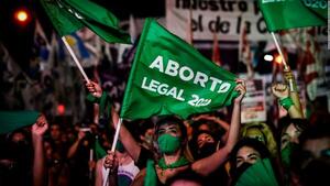 Proponen derogar la ley del aborto en Argentina en el «Año de la defensa de la Vida»