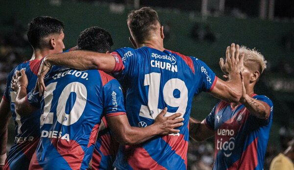 Versus / El delantero con el que insiste Cerro Porteño