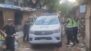 Detención en Pelopincho deja dos agentes con heridas leves
