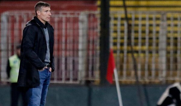 Versus / Martín Palermo ya está en el país para intentar levantar a un Olimpia lleno de dudas