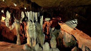 Para salir de la cueva: Concepción atrae a aventureros para explorar sus cavernas