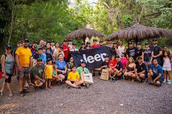 Jeep Club Paraguay de recorrida en San Bernardino - Empresariales - ABC Color