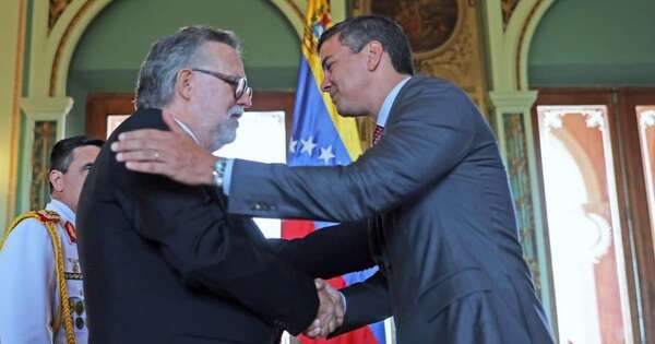 La Nación / Presentación de carta credencial