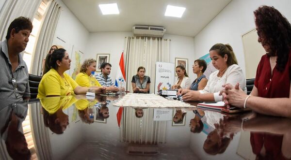 Trabajan en compra de insumos de la mejor calidad para pacientes con espina bífida - .::Agencia IP::.
