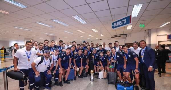 La Nación / ¡Llegó la Albirroja Sub 23!