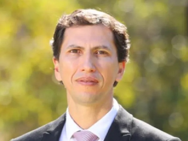Vicedecano de la UNA recibe arresto domiciliario - La Tribuna