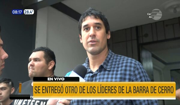 Se entregó otro de los líderes de la barra de Cerro | Telefuturo
