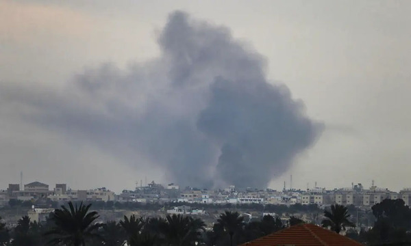 China pidió a Israel que detenga operaciones militares “lo antes posible” y evite “desastre” en Rafah