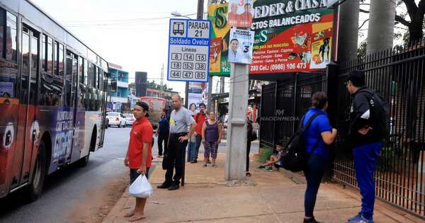 La Nación / Gobierno busca evitar reguladas de buses con endurecimiento de sanciones