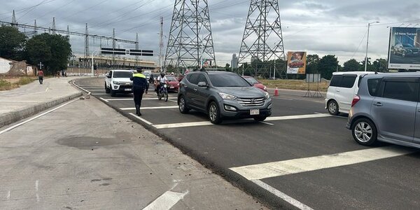 Bloquean un carril, pero habilitan otro para entrar a la Costanera