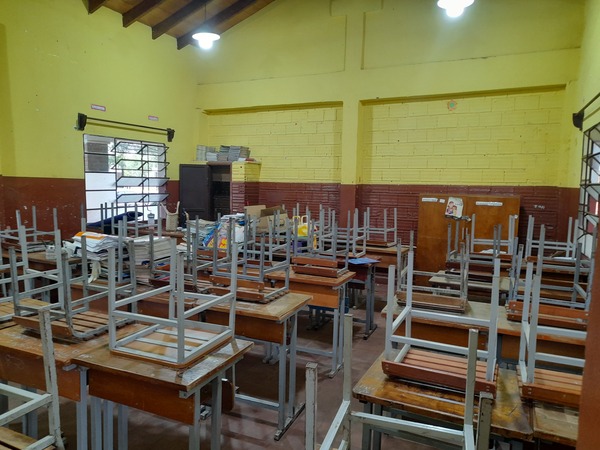 Preparativos educativos en Itapúa: Docentes listos para el año lectivo 2024