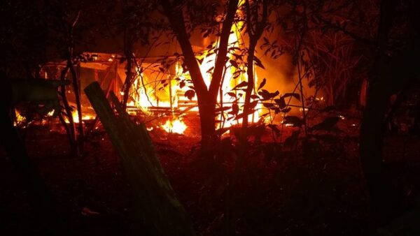 Tragedia en San Pedro del Paraná: Hombre de 79 años pierde la vida en incendio en una chacra