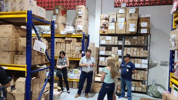 San Lorenzo: en allanamiento a depósito incautaron productos de belleza que habrían ingresado al país de contrabando