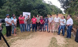 Gobernación inauguró reparación de puente en el barrio Primero de Marzo