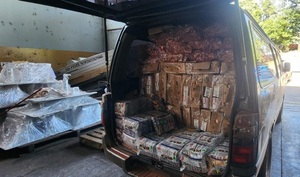 Ciudad del Este: Imputan a conductor de furgón que transportaba productos supuestamente de contrabando