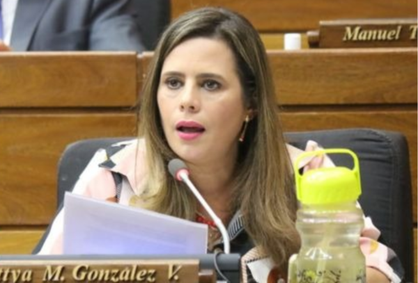 Inminente Expulsión: Presentaron pedido de pérdida de investidura de Kattya González - Megacadena - Diario Digital