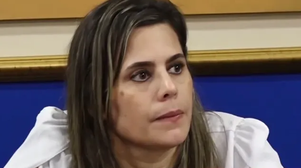 Cartistas presentaron el pedido de pérdida de investidura contra Kattya González - Noticiero Paraguay